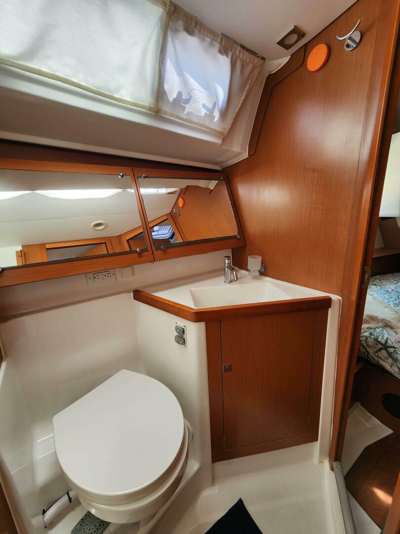 Slide: The Image of Beneteau Oceanis 45 2016 - 4512075