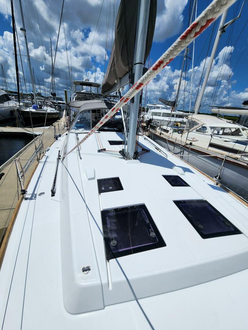Slide: The Image of Beneteau Oceanis 45 2016 - 4512095