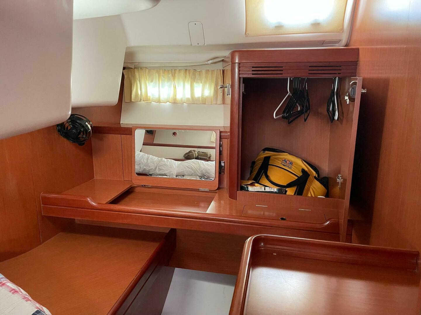 Slide: The Image of Beneteau Oceanis 46 2008 - 5525112