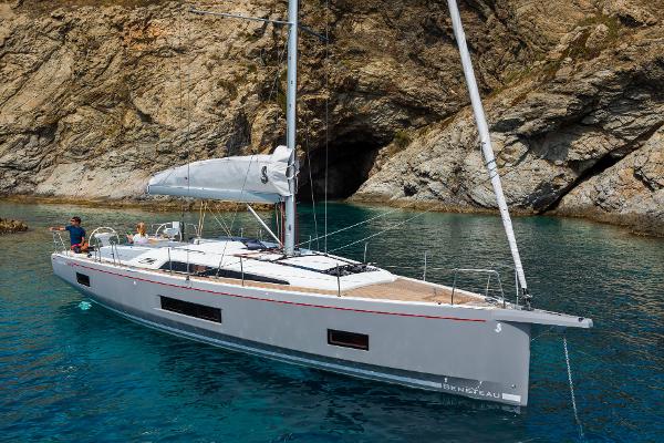 Slide: The Image of Beneteau Oceanis 46.1 #400 2023 - 4