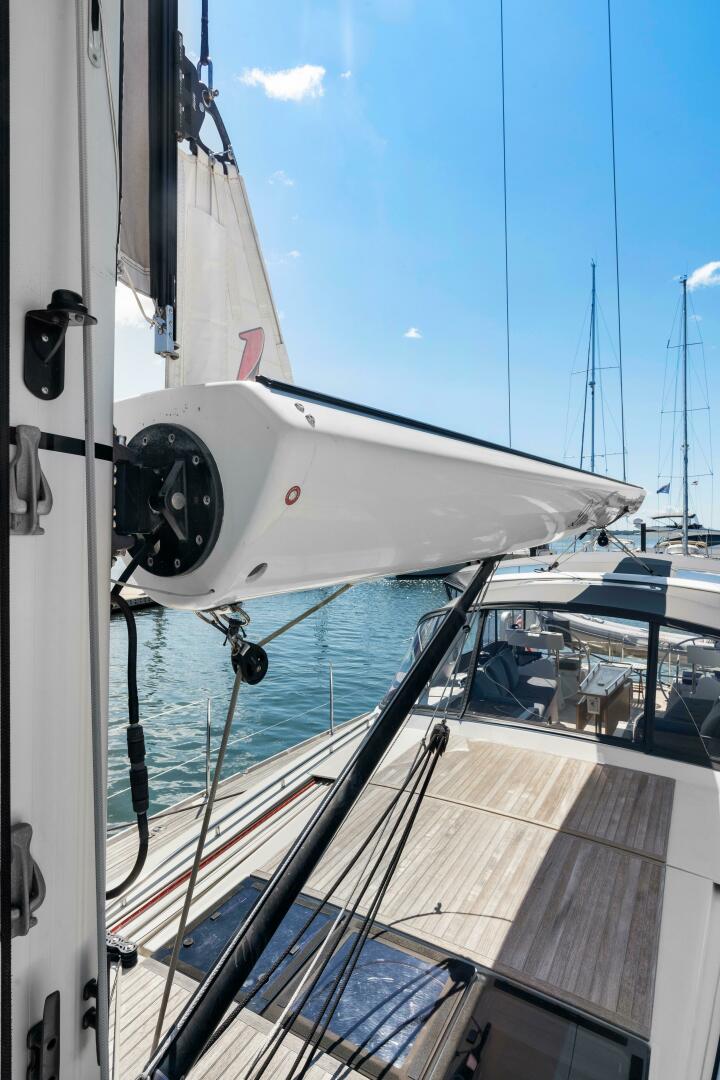 Slide: The Image of Beneteau Oceanis 60 2016 - 5108137