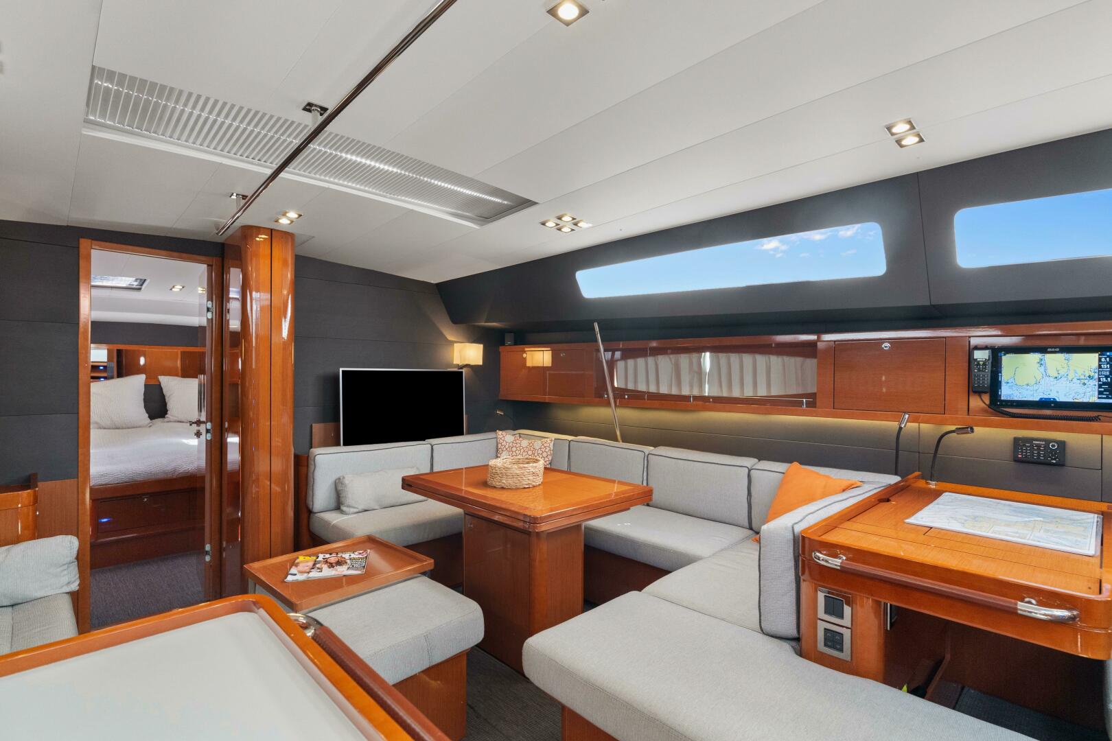 Slide: The Image of Beneteau Oceanis 60 2016 - 5108143