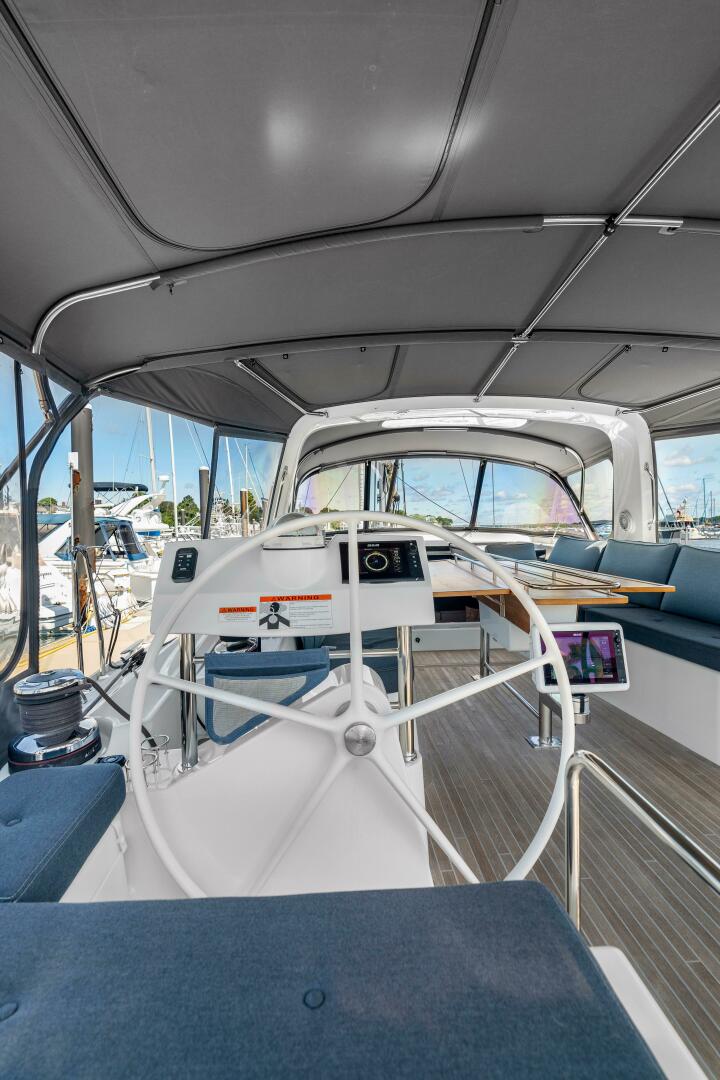 Slide: The Image of Beneteau Oceanis 60 2016 - 5108132