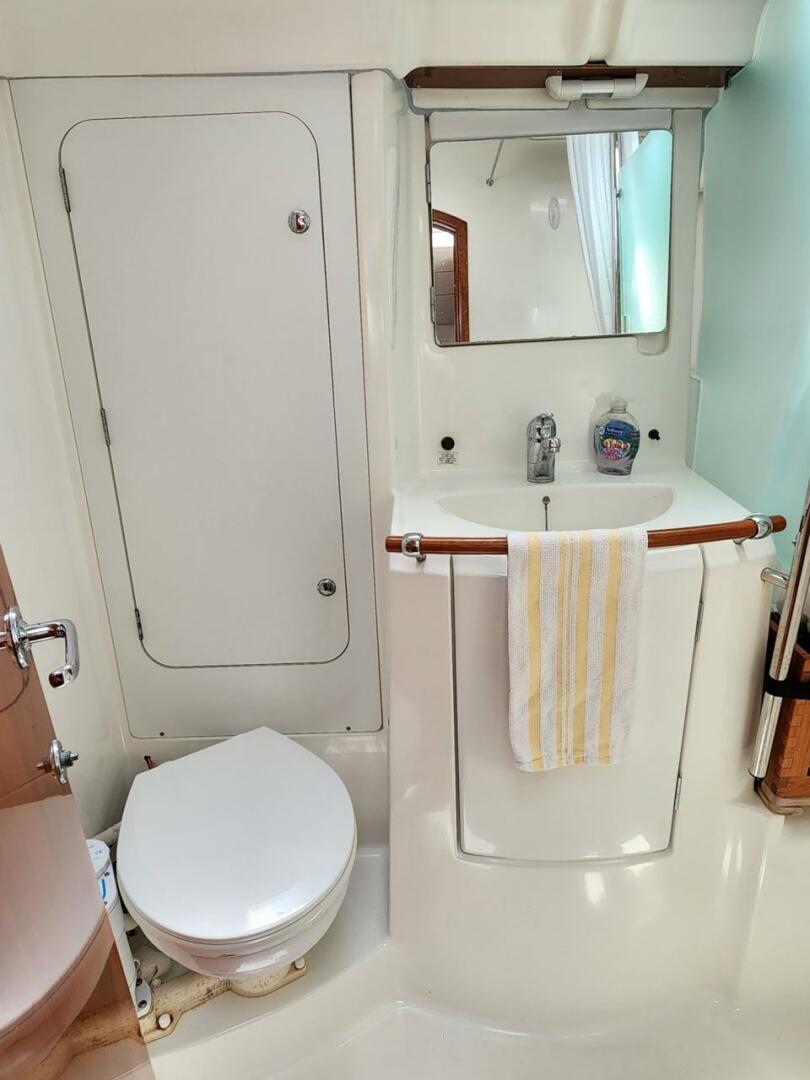 Slide: The Image of Beneteau Oceanis Clipper 373 2004 - 4743017