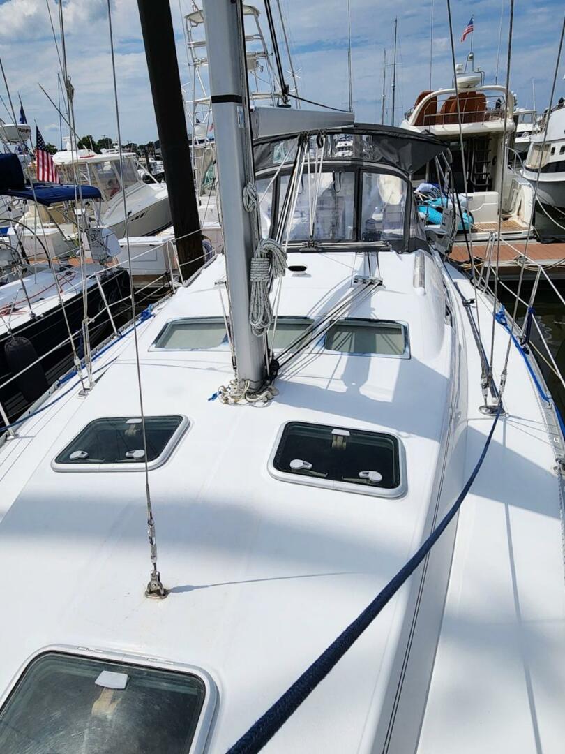 Slide: The Image of Beneteau Oceanis Clipper 373 2004 - 4742998