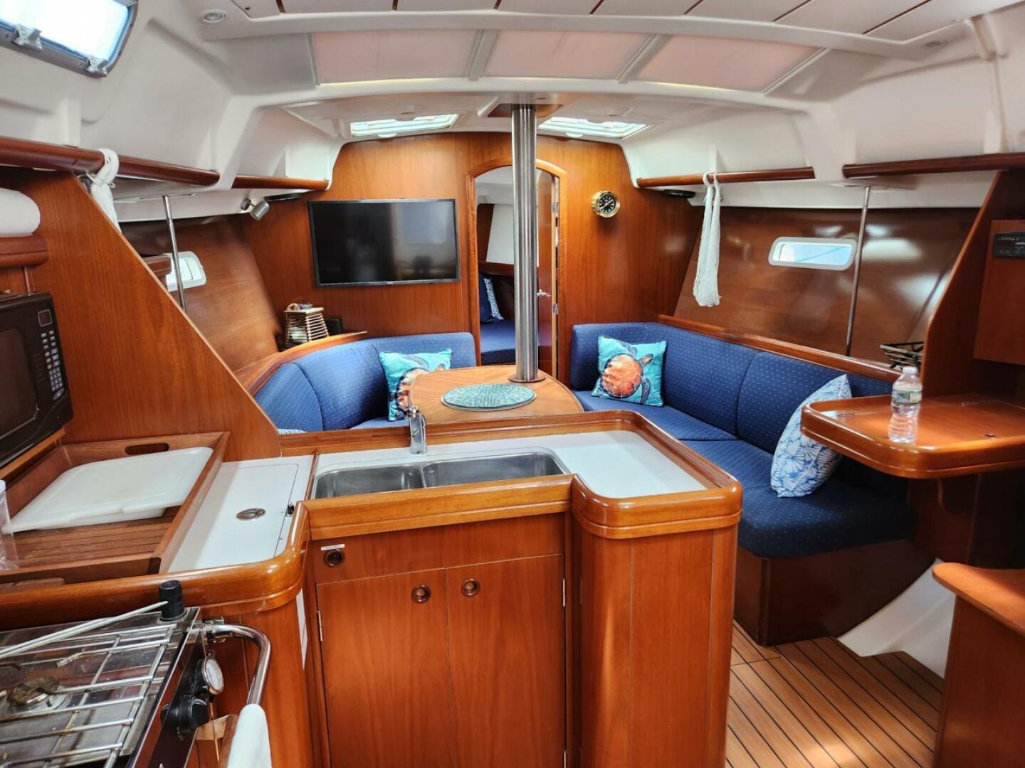 Slide: The Image of Beneteau Oceanis Clipper 373 2004 - 4743010