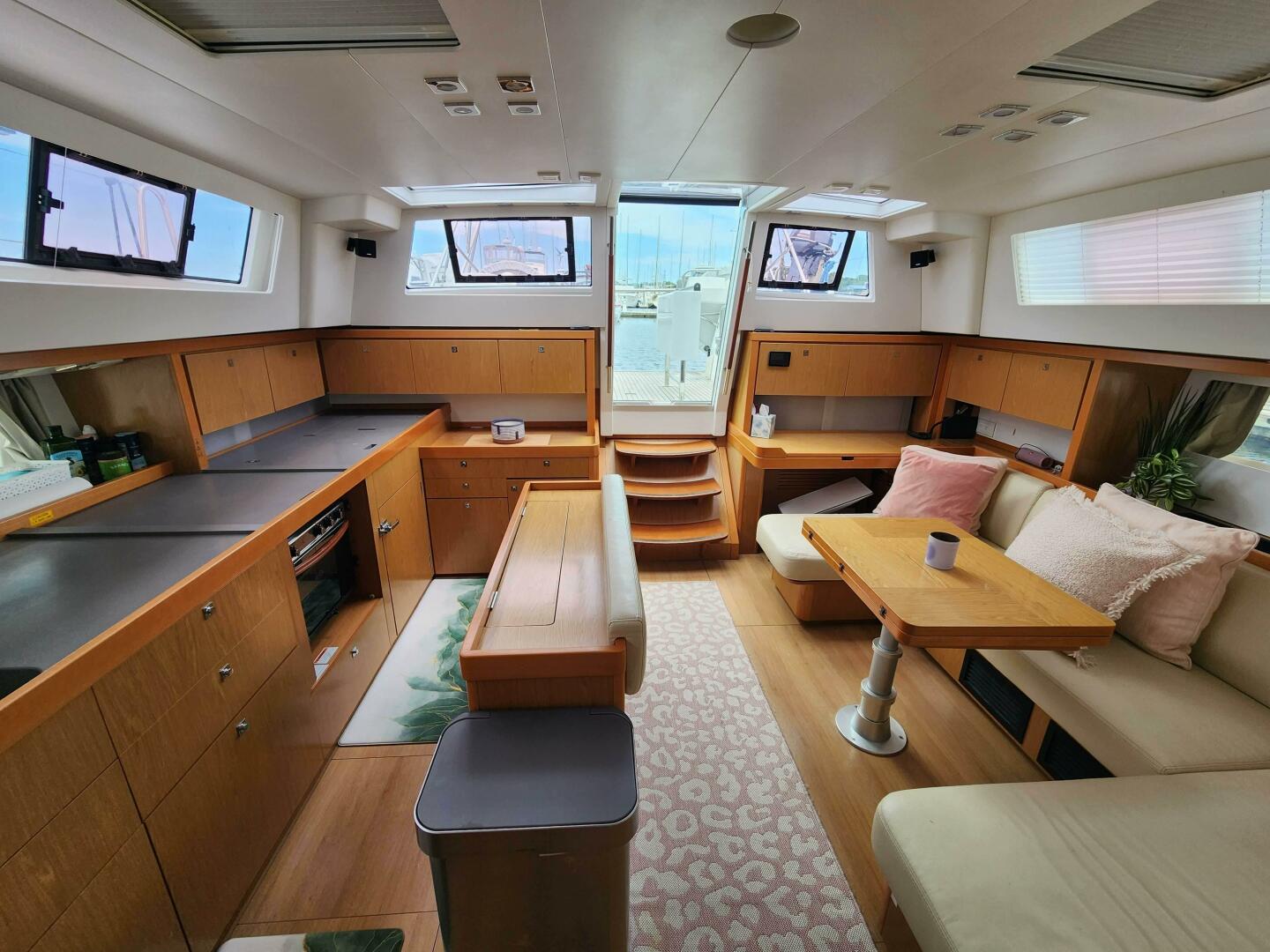 Slide: The Image of Beneteau Sense 2011 - 4401492