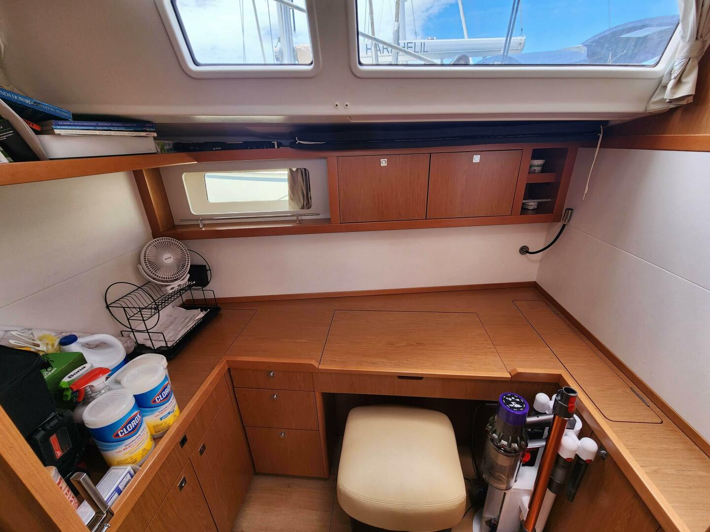 Slide: The Image of Beneteau Sense 2011 - 4401478