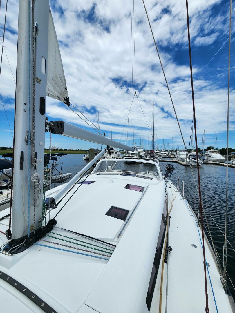 Slide: The Image of Beneteau Sense 2011 - 4401520