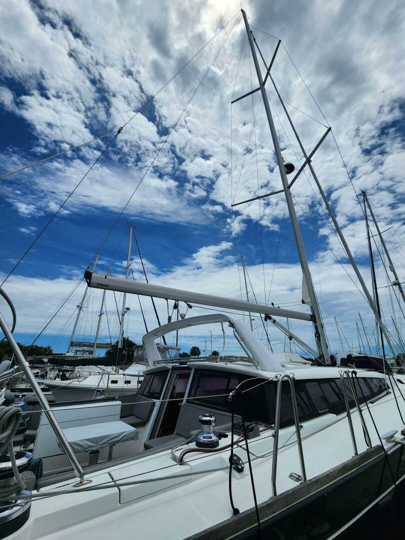 Slide: The Image of Beneteau Sense 2011 - 4401519
