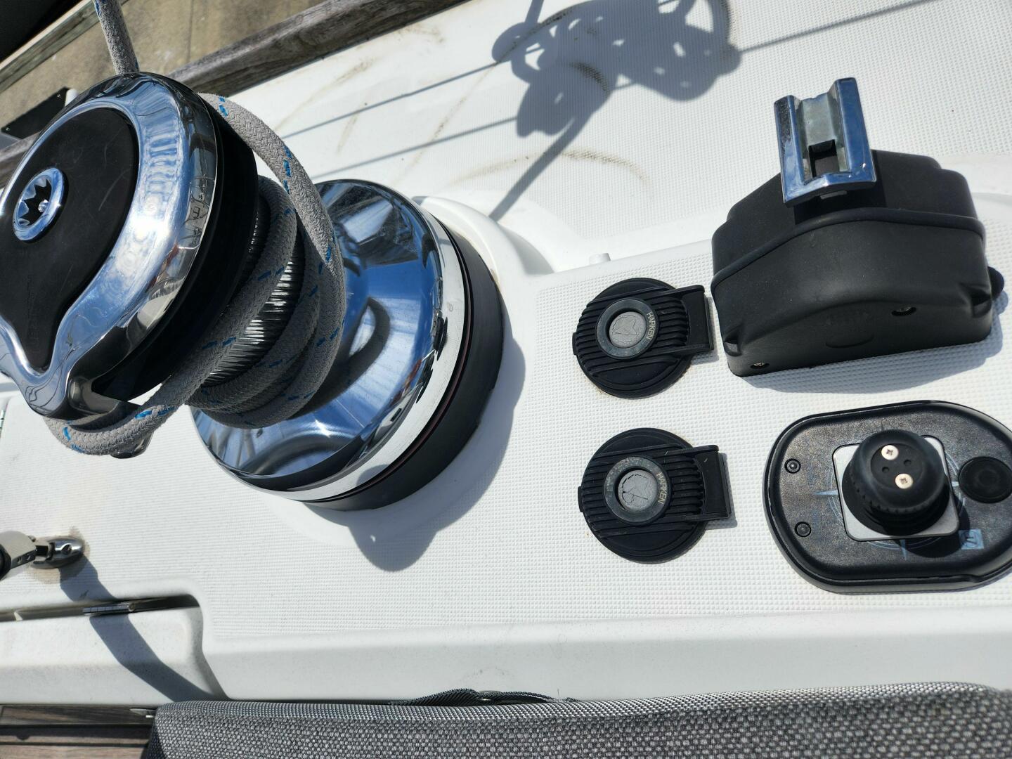 Slide: The Image of Beneteau Sense 2011 - 4401551