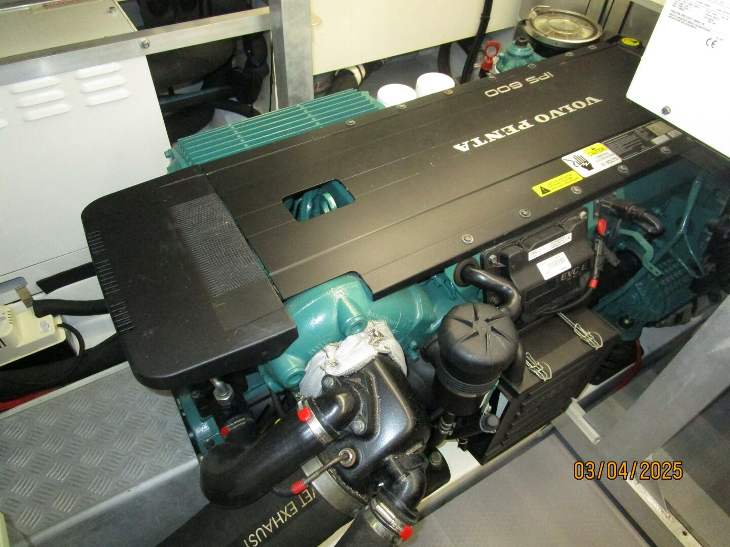 Slide: The Image of 50' Beneteau port main engine - 5139443