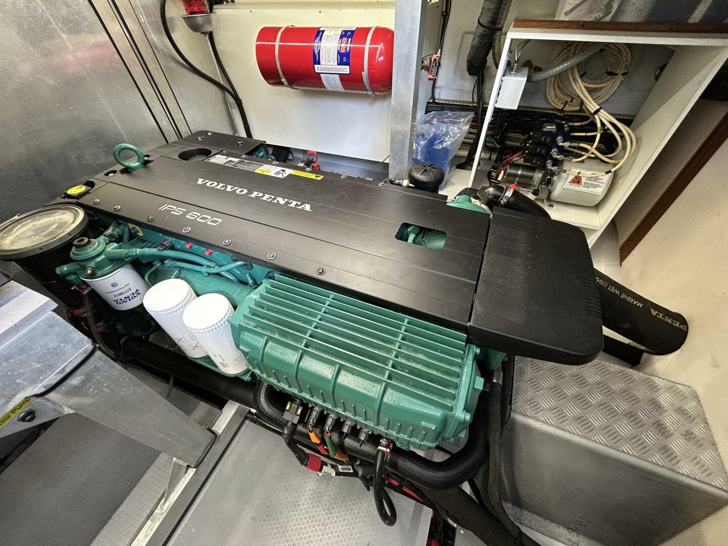 Slide: The Image of 50' Beneteau starboard main engine - 5139457
