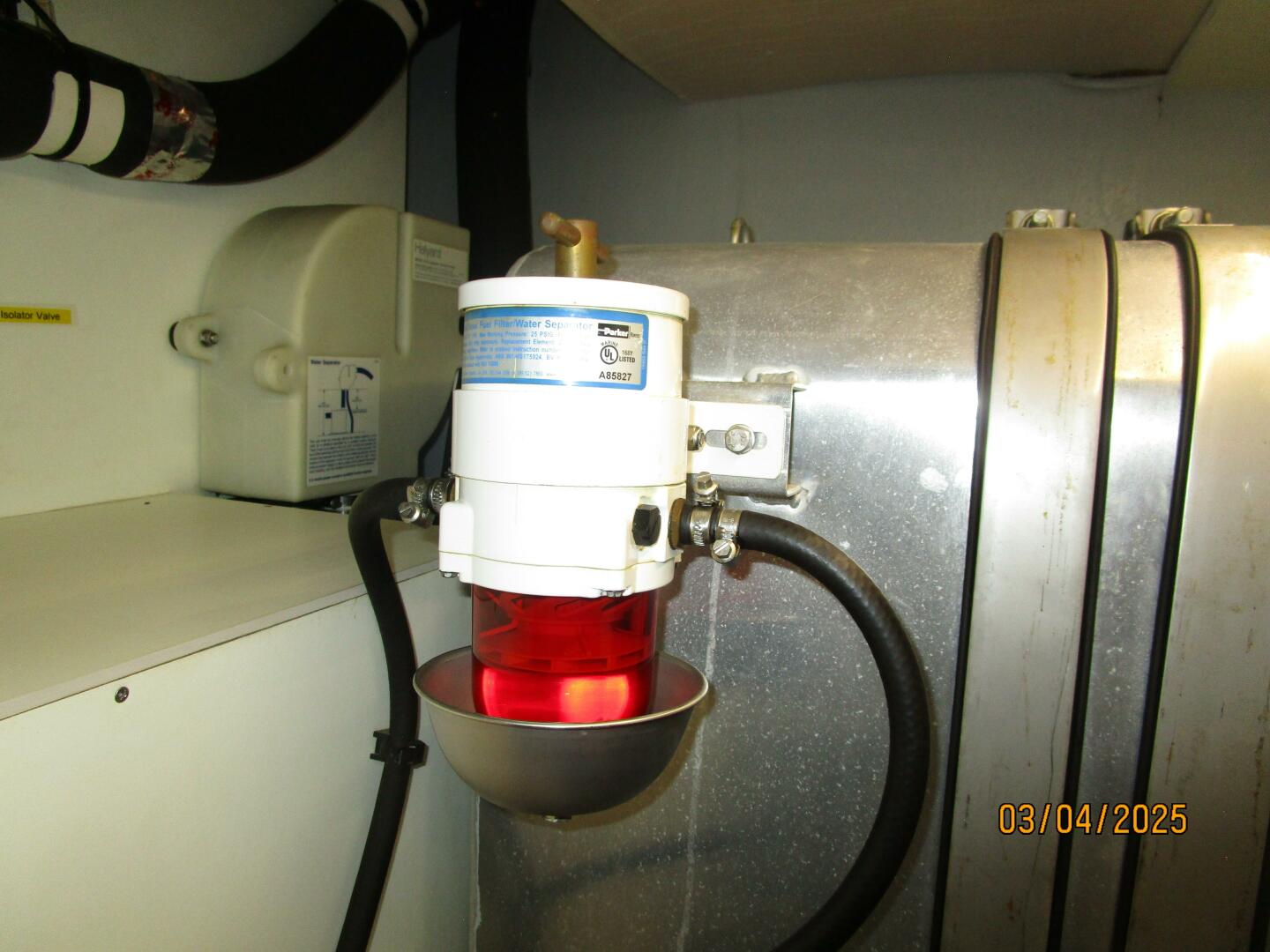 Slide: The Image of 50' Beneteau port Racor fuel filter - 5139445