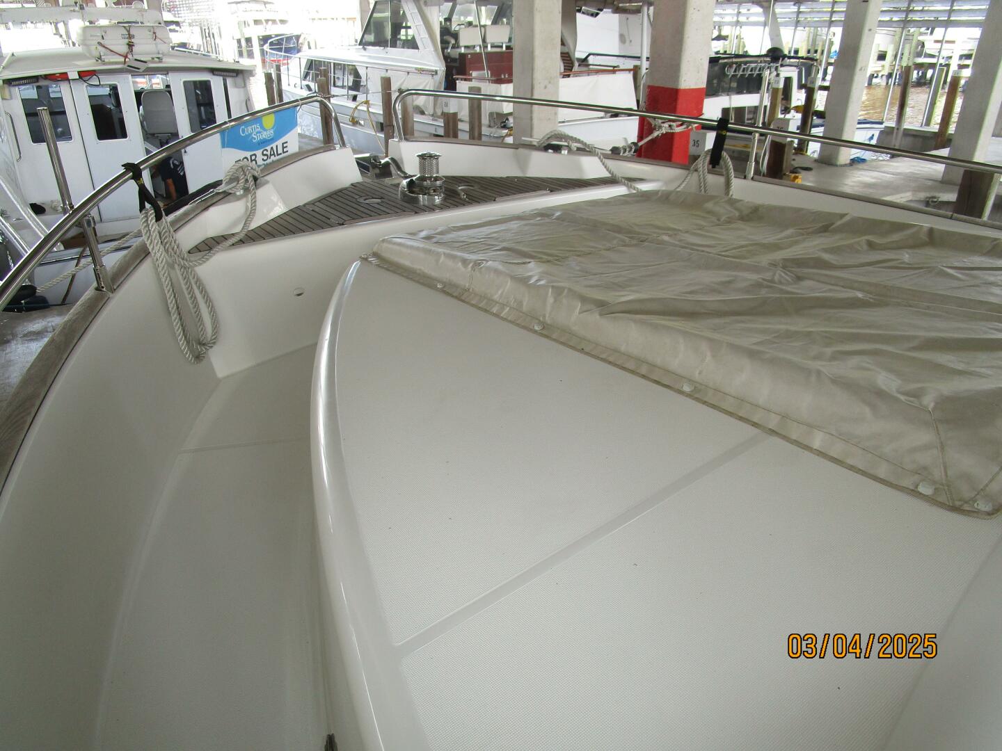 Slide: The Image of 50' Beneteau foredeck2 - 5139405