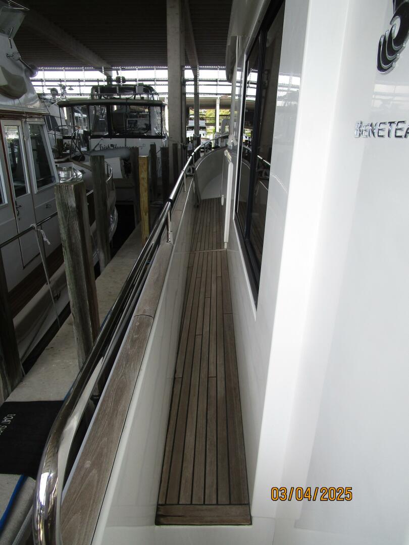 Slide: The Image of 50' Beneteau port side deck1 - 5139447