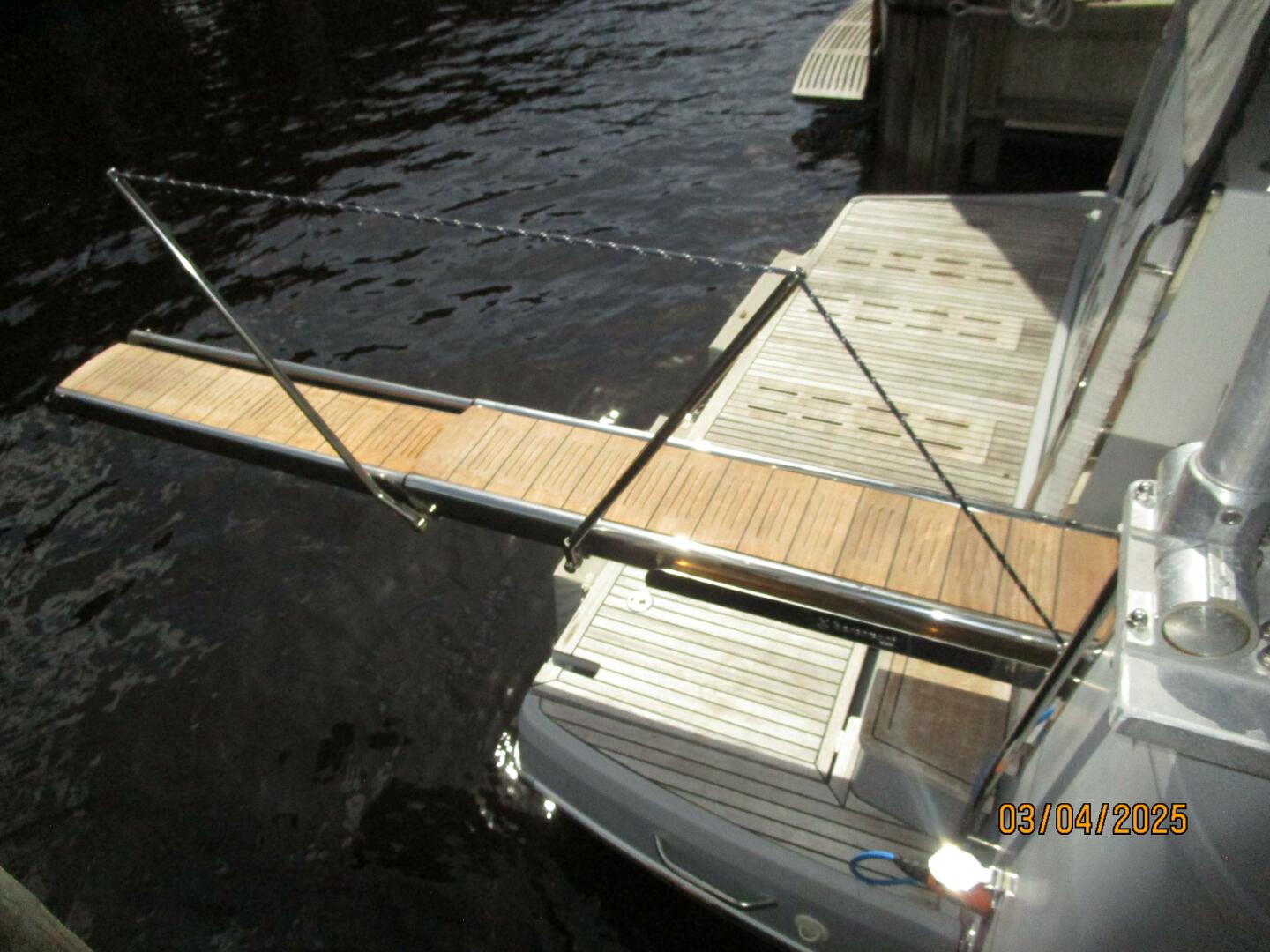 Slide: The Image of 50' Beneteau passerelle1 - 5139436