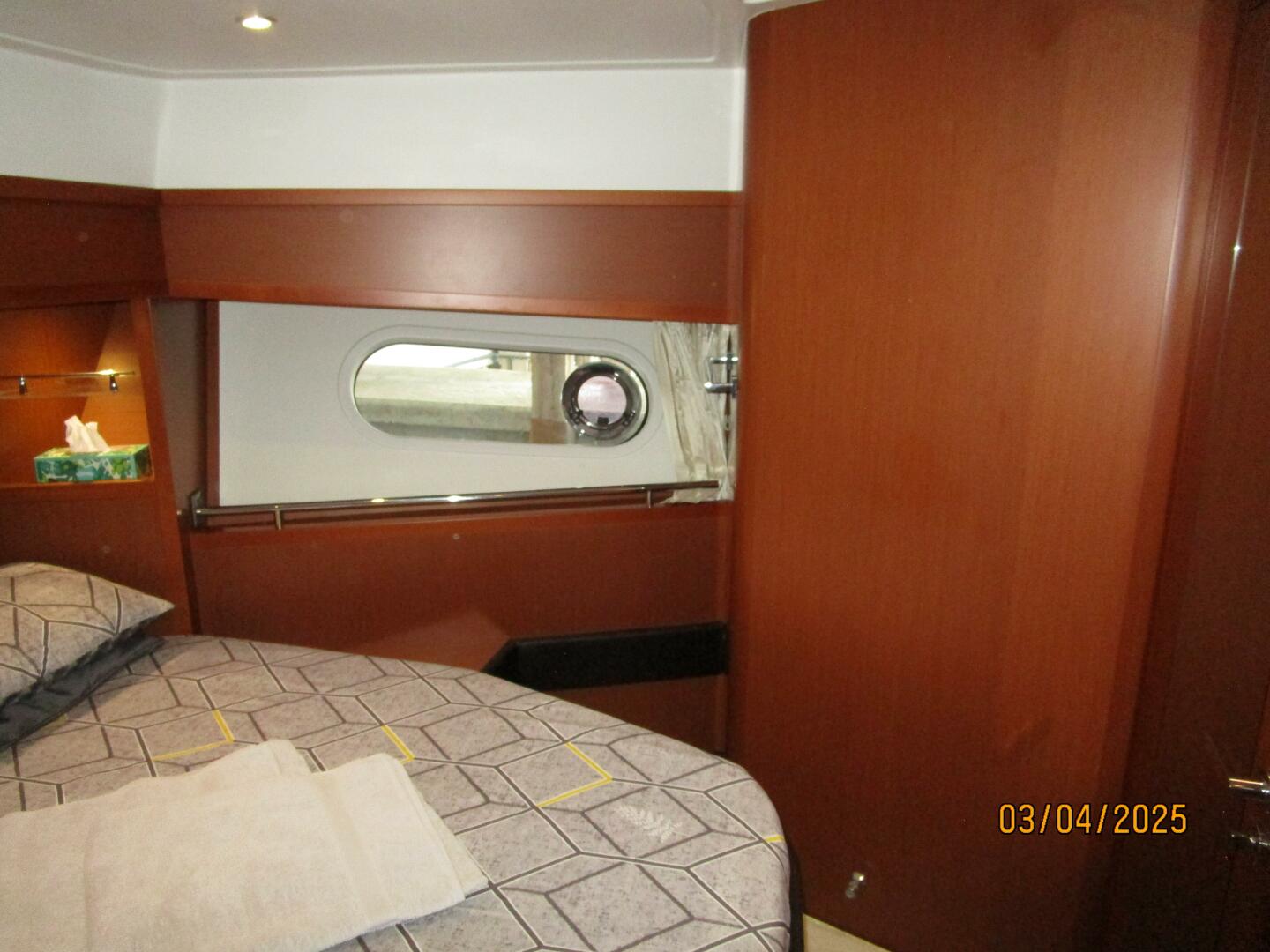 Slide: The Image of 50' Beneteau forward guest stateroom starboard - 5139409
