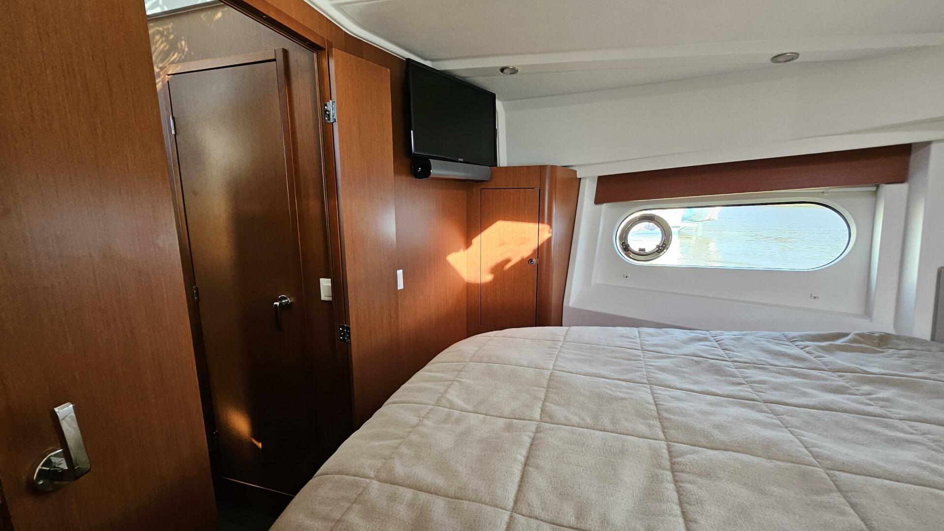 Slide: The Image of Beneteau Swift 2017 - 42