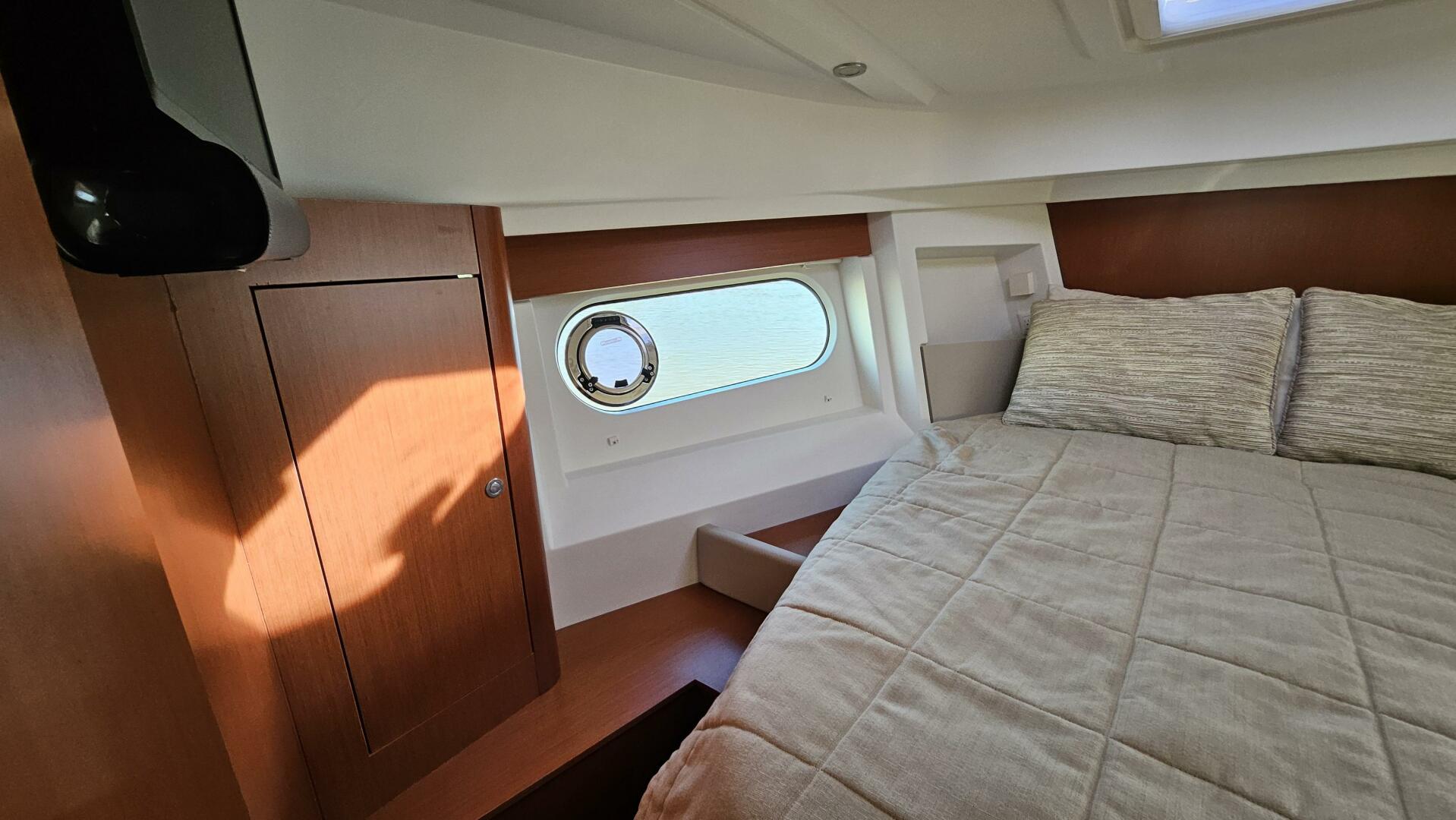 Slide: The Image of Beneteau Swift 2017 - 44