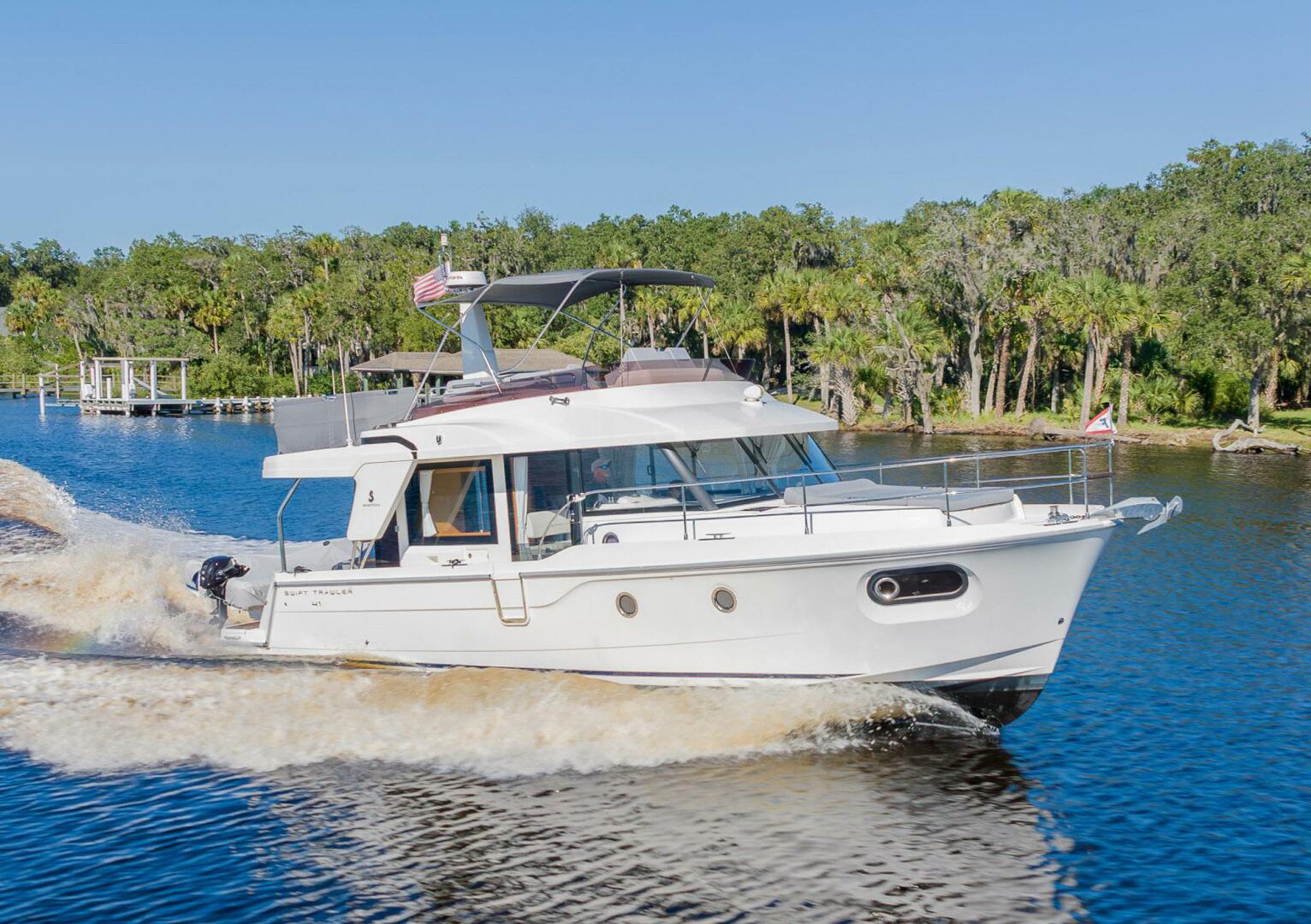 Slide: The Image of Beneteau Swift Trawler 2021 - 3958695