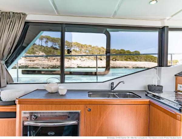 Slide: The Image of Beneteau Swift Trawler 30 2021 - 11