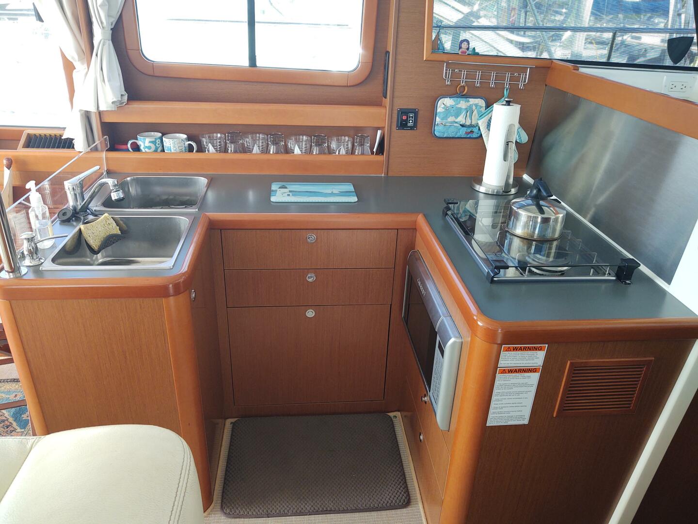 Slide: The Image of Beneteau Swift Trawler 34 2014 - 4708693