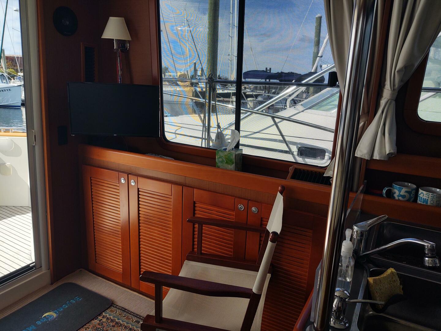 Slide: The Image of Beneteau Swift Trawler 34 2014 - 4708696