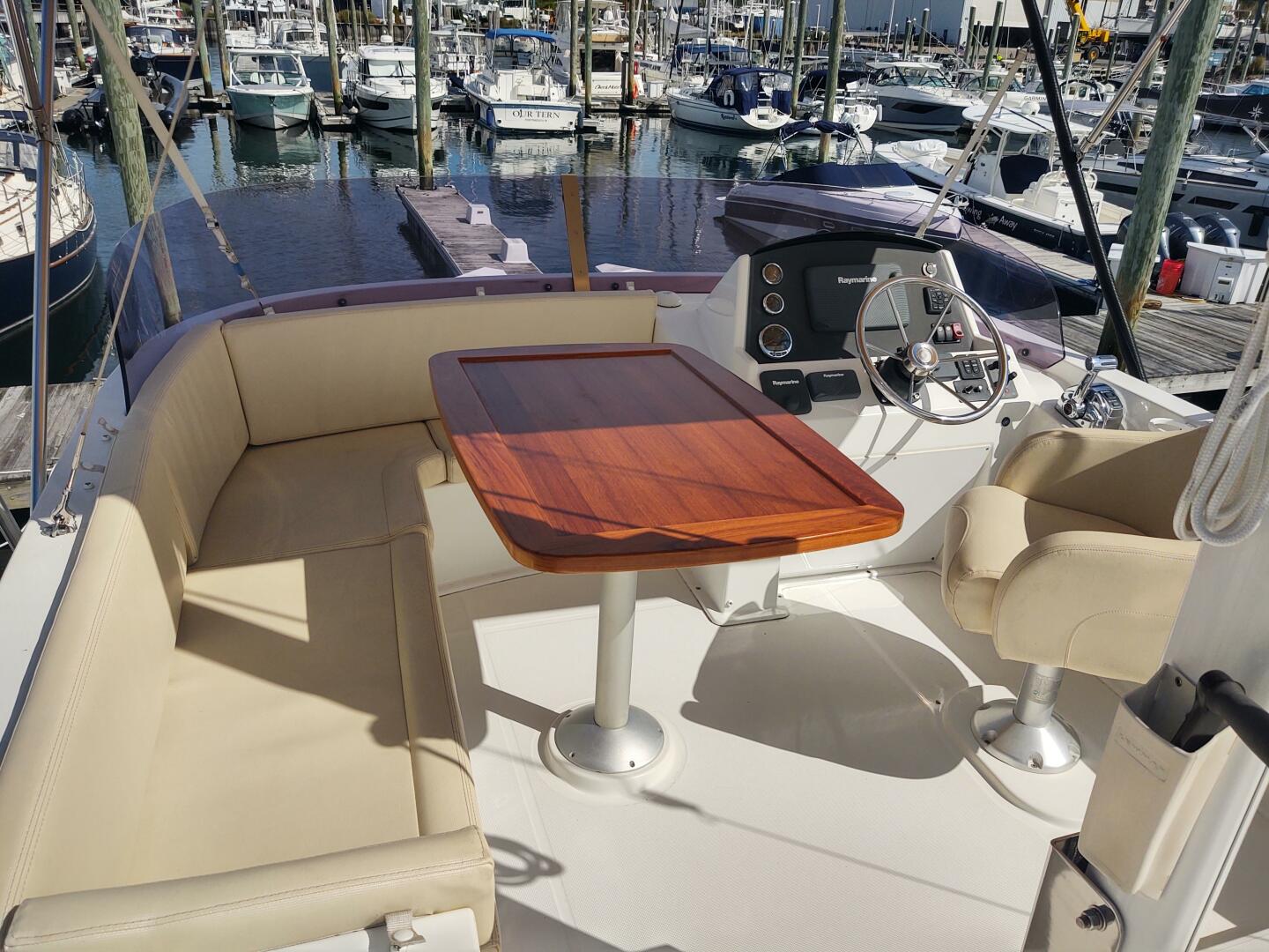 Slide: The Image of Beneteau Swift Trawler 34 2014 - 4708699