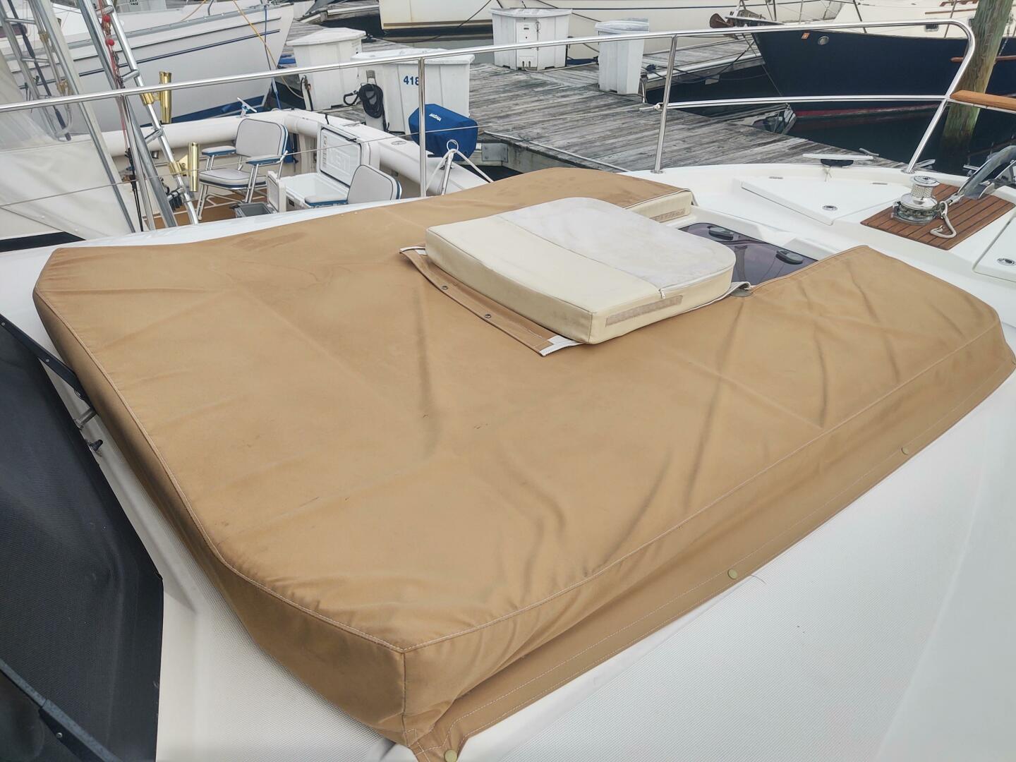Slide: The Image of Beneteau Swift Trawler 34 2014 - 4708682