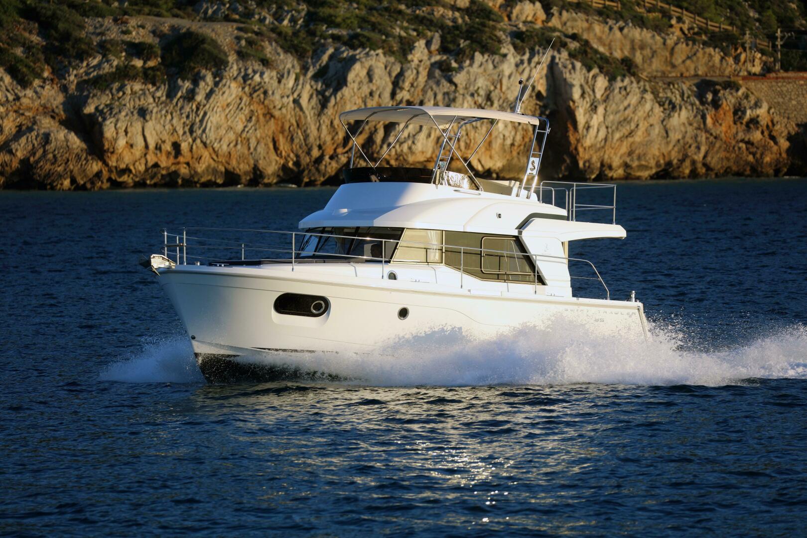 Slide: The Image of BENETEAU Swift Trawler 35 - 0