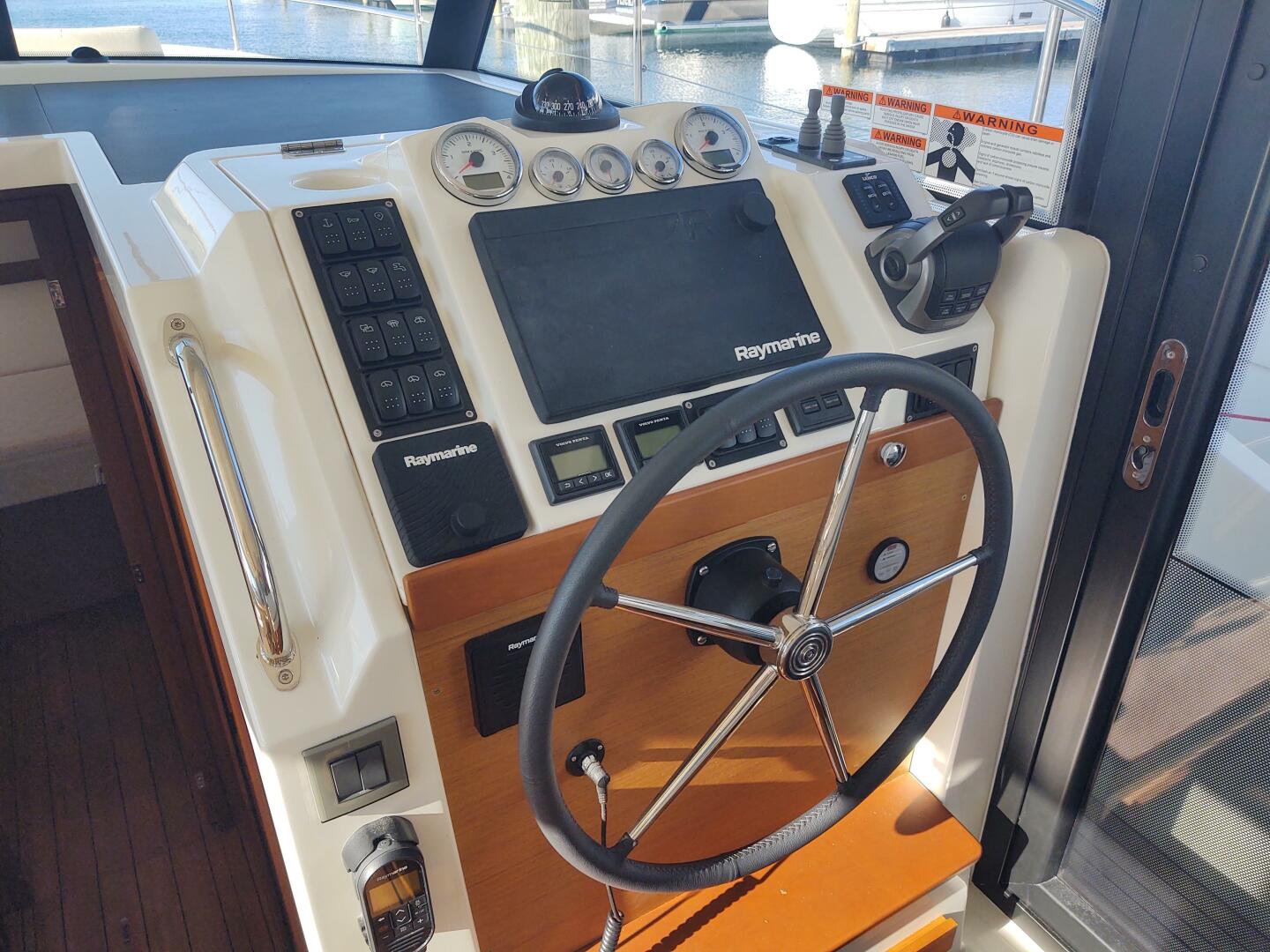 Slide: The Image of Beneteau Swift Trawler 41 with Freedom Lift 2020 - 4775995