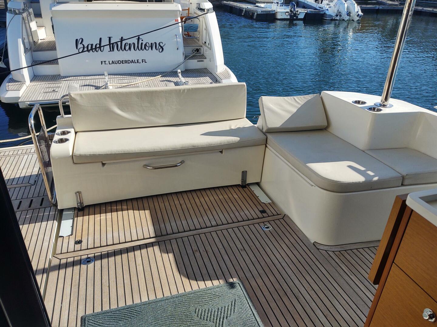Slide: The Image of Beneteau Swift Trawler 41 with Freedom Lift 2020 - 4775982