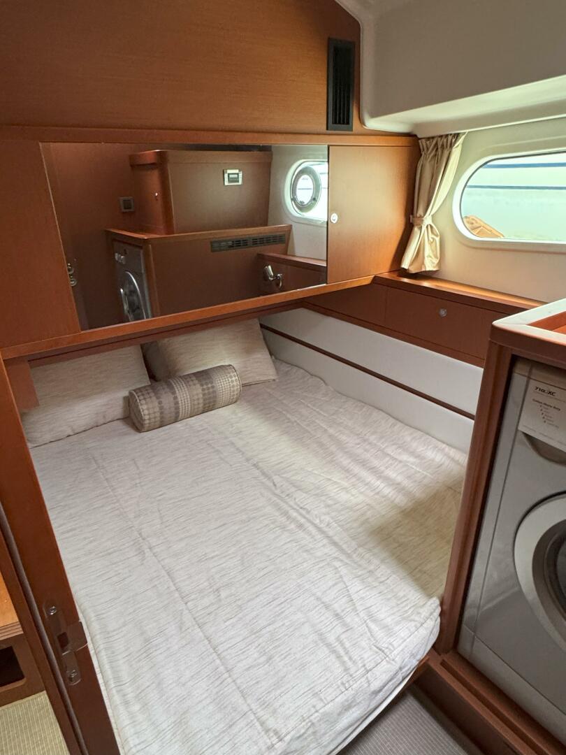 Slide: The Image of Beneteau Swift Trawler 44 2015 - 5350540