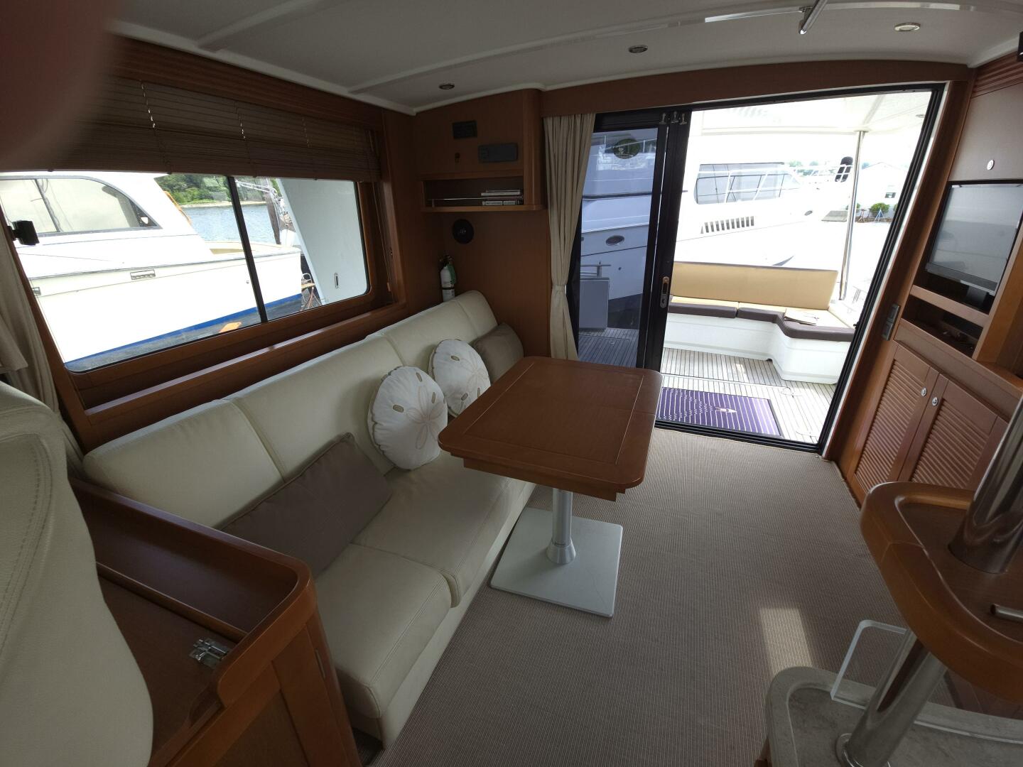 Slide: The Image of Beneteau Swift Trawler 44 2015 - 5352772