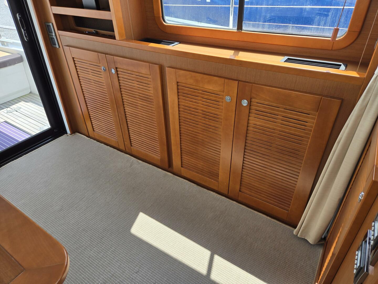 Slide: The Image of Beneteau Swift Trawler 44 2015 - 5352778