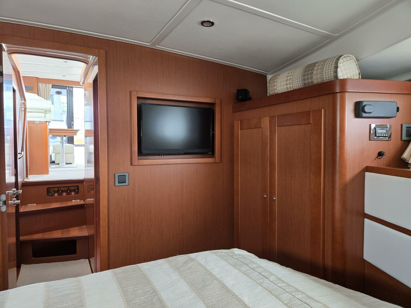 Slide: The Image of Beneteau Swift Trawler 44 2015 - 5352800