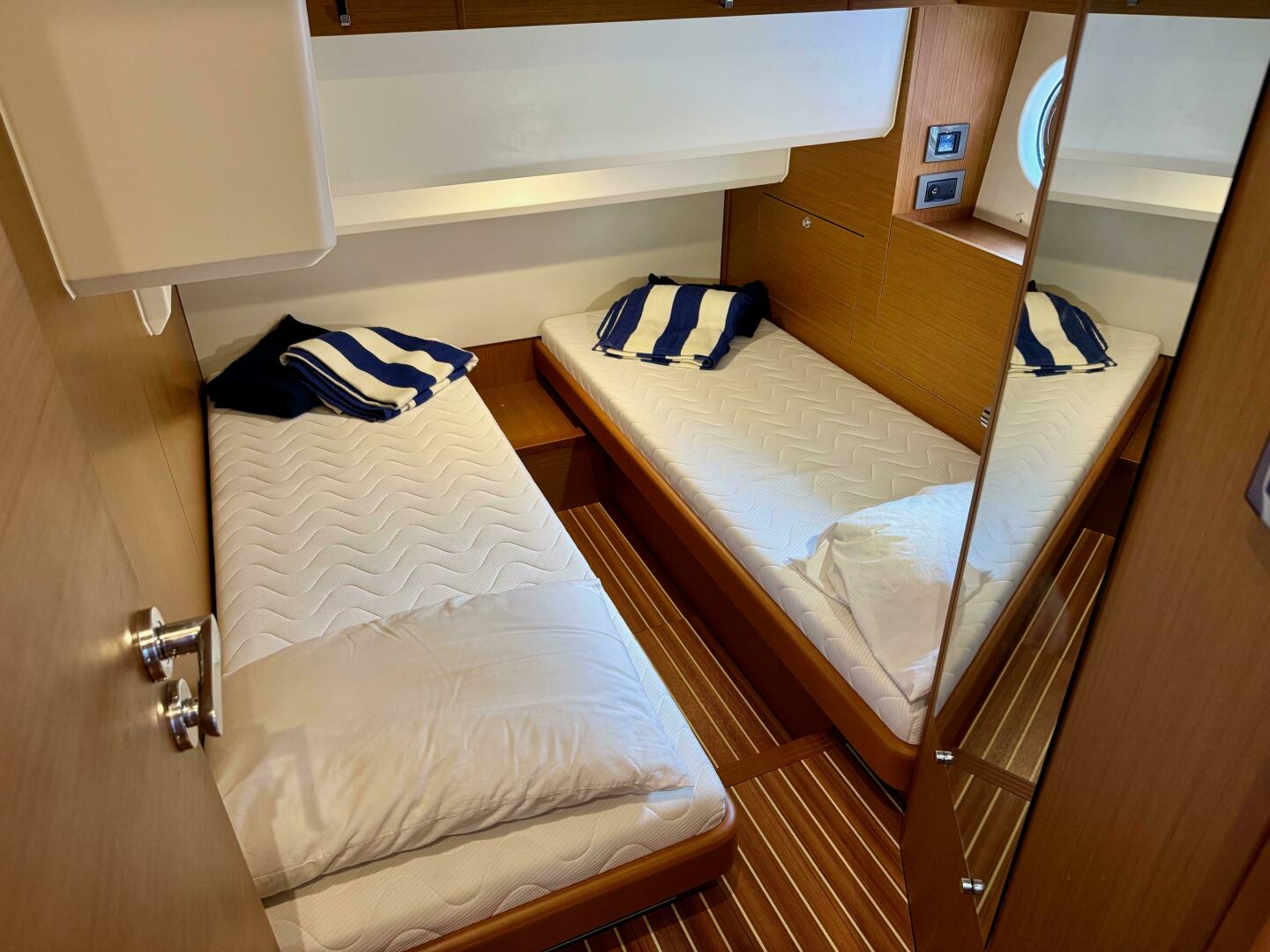 Slide: The Image of Beneteau Swift Trawler 47 2020 - 5107242