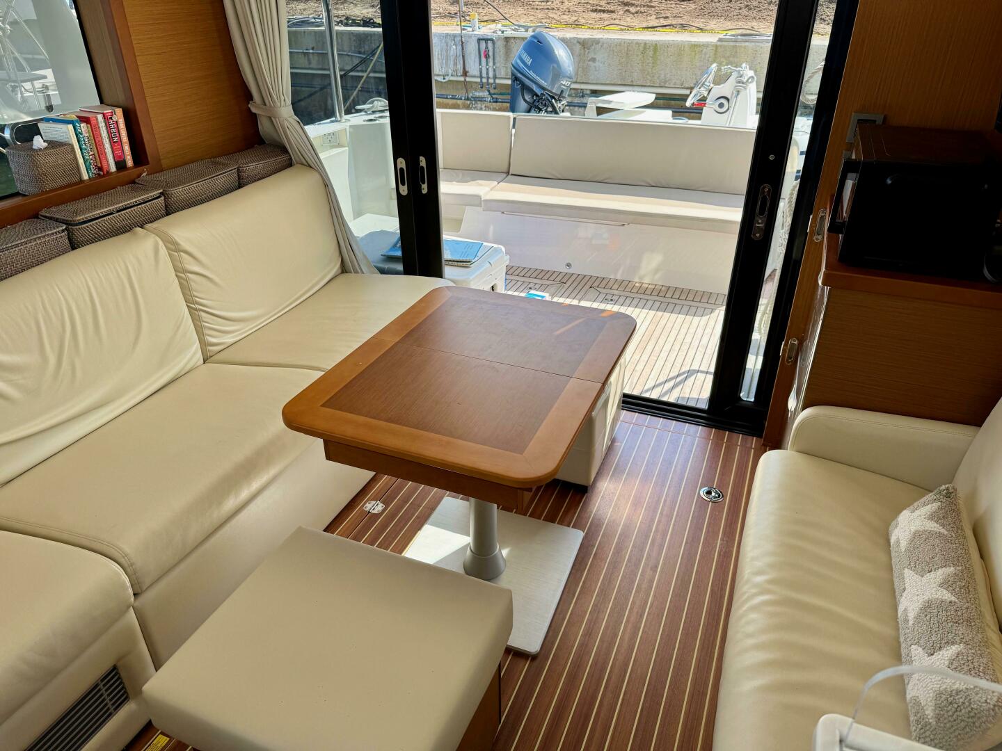 Slide: The Image of Beneteau Swift Trawler 47 2020 - 5107225