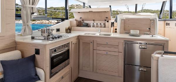 Slide: The Image of Beneteau Swift Trawler 47 2021 - 5