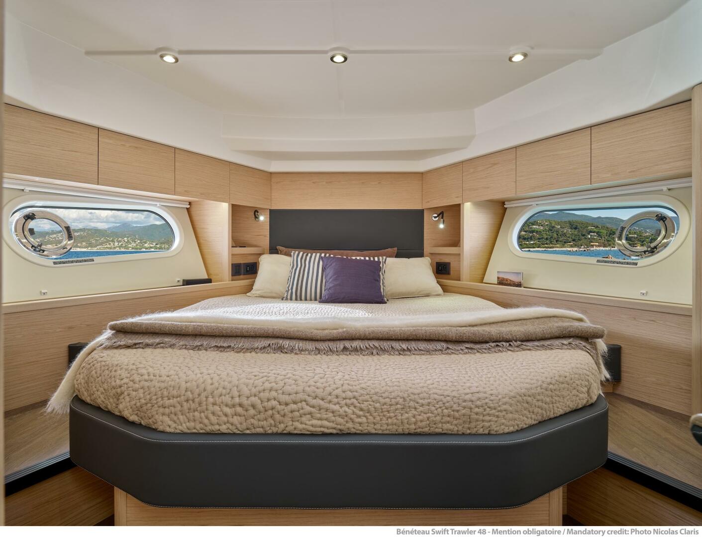 Slide: The Image of Swift Trawler 48 Owner's Cabin - 5150974