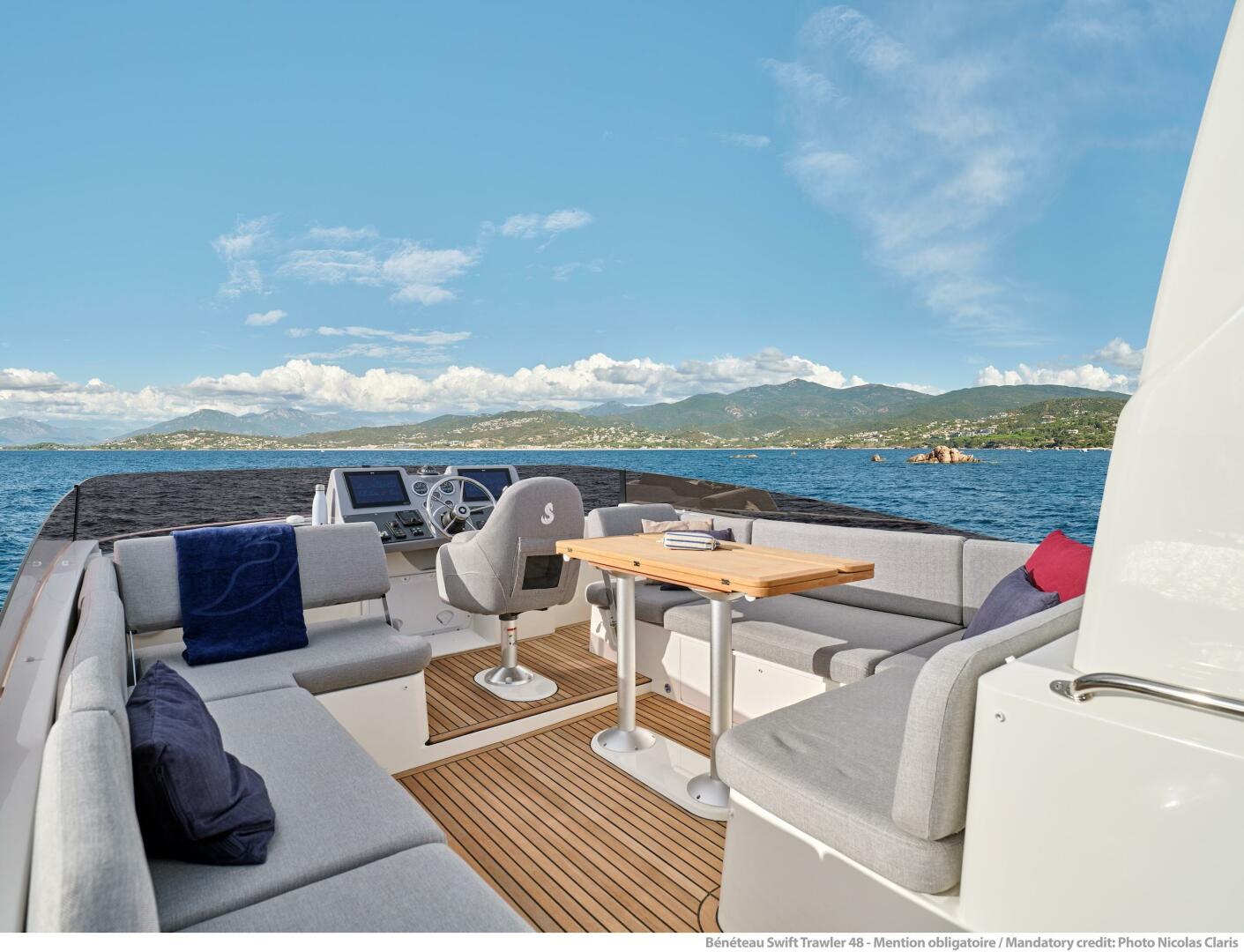 Slide: The Image of Swift Trawler 48 Flybridge - 5150984
