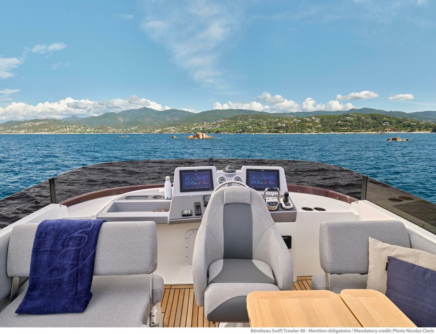 Slide: The Image of Swift Trawler 48 Flybridge - 5150985