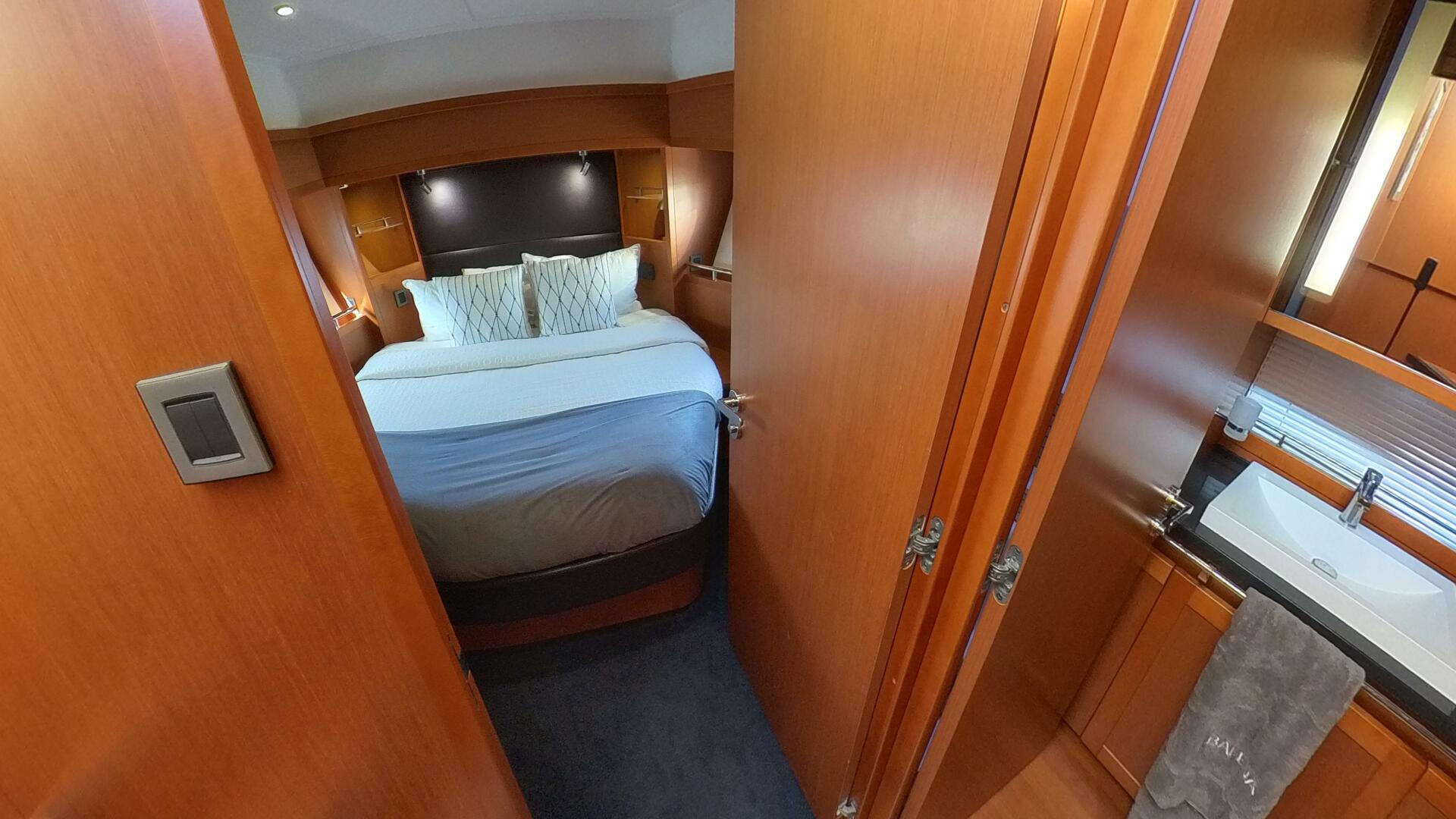 Slide: The Image of Beneteau Swift Trawler 50 2015 - 5584383