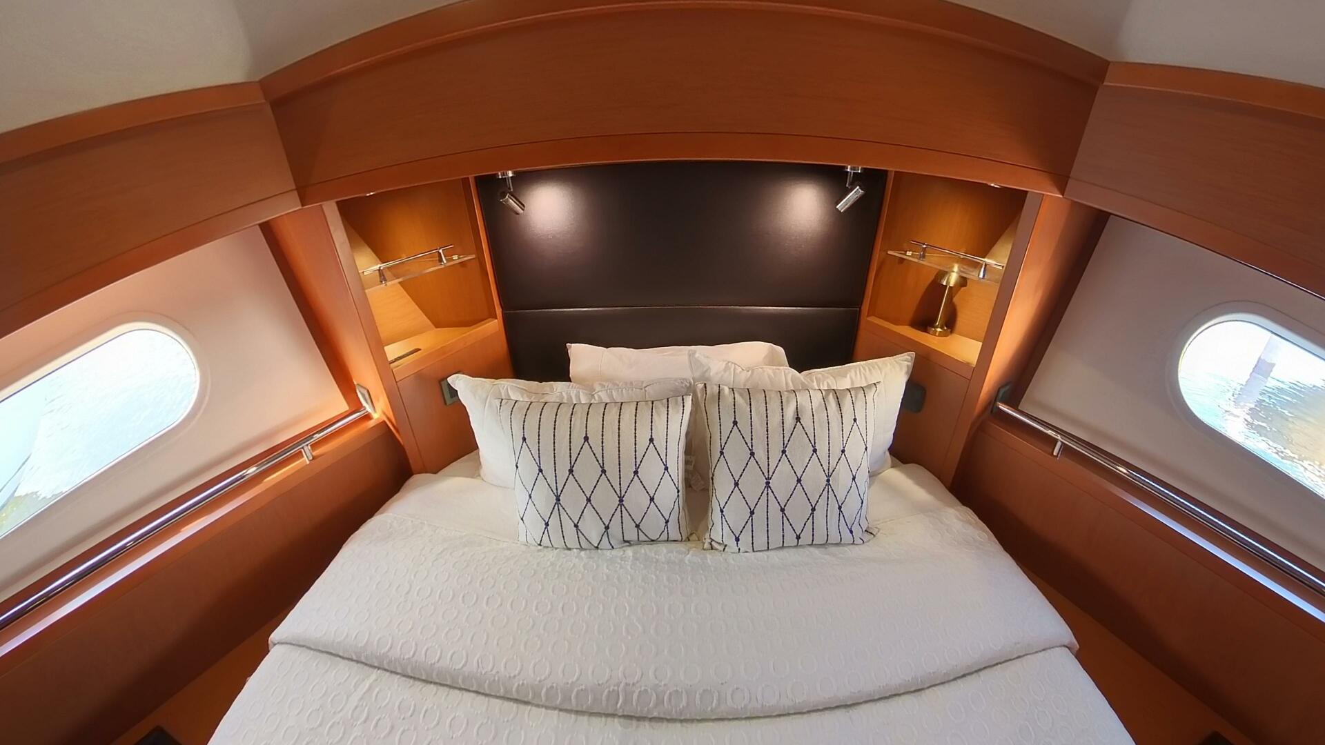 Slide: The Image of Beneteau Swift Trawler 50 2015 - 5584374