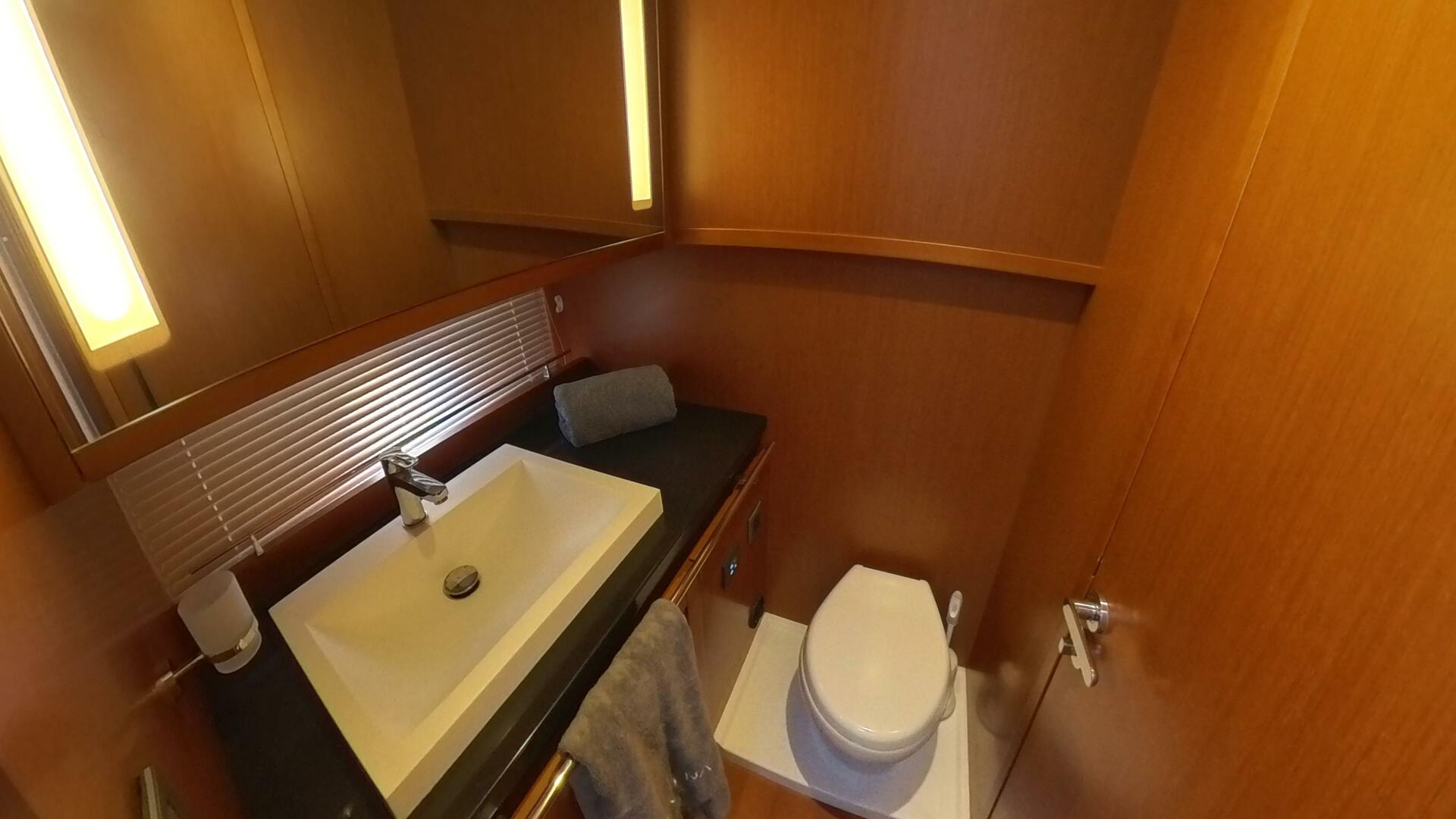 Slide: The Image of Beneteau Swift Trawler 50 2015 - 5584377