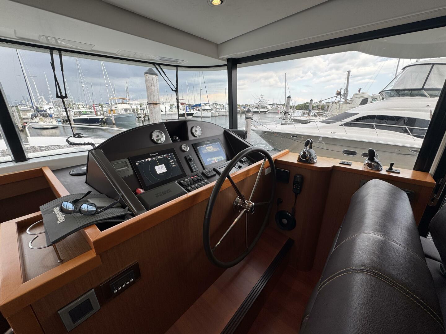 Slide: The Image of Beneteau Swift Trawler 50 2015 - 5584367