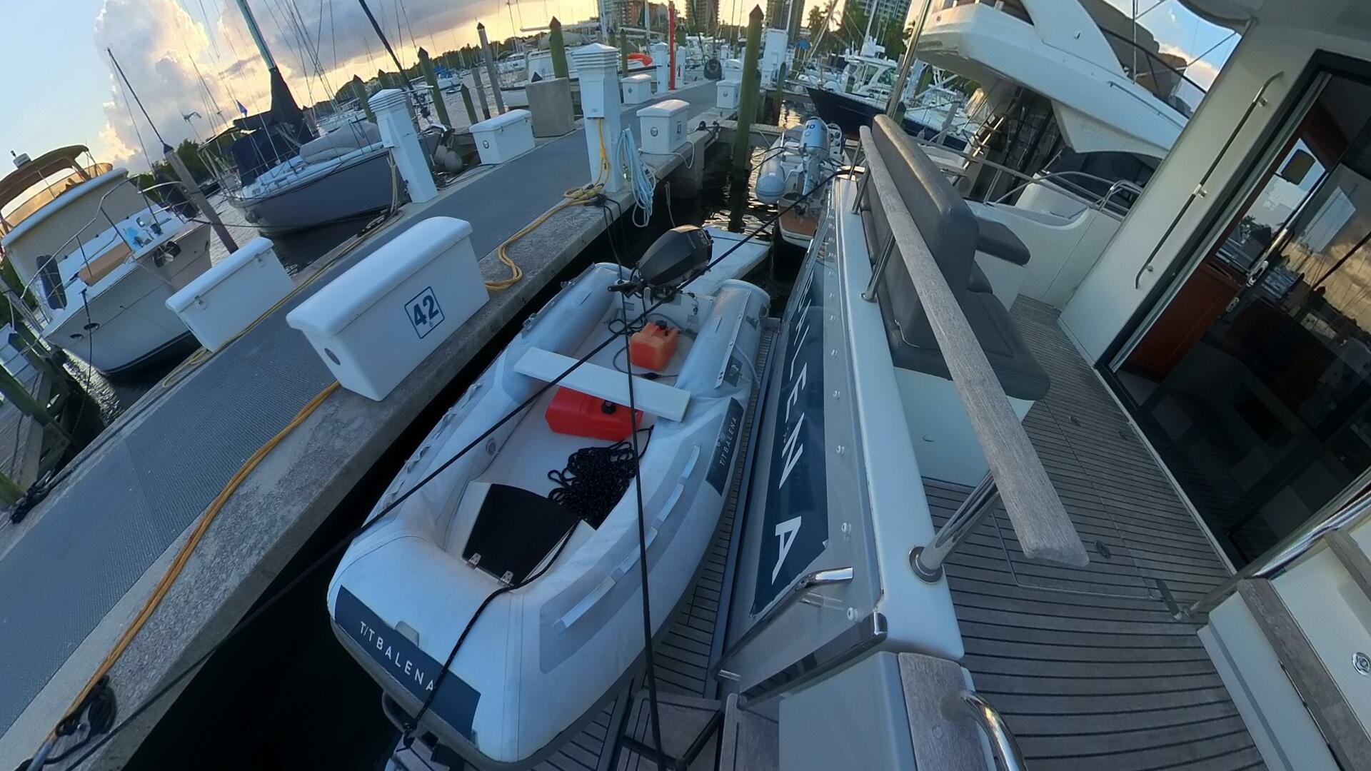 Slide: The Image of Beneteau Swift Trawler 50 2015 - 5584424