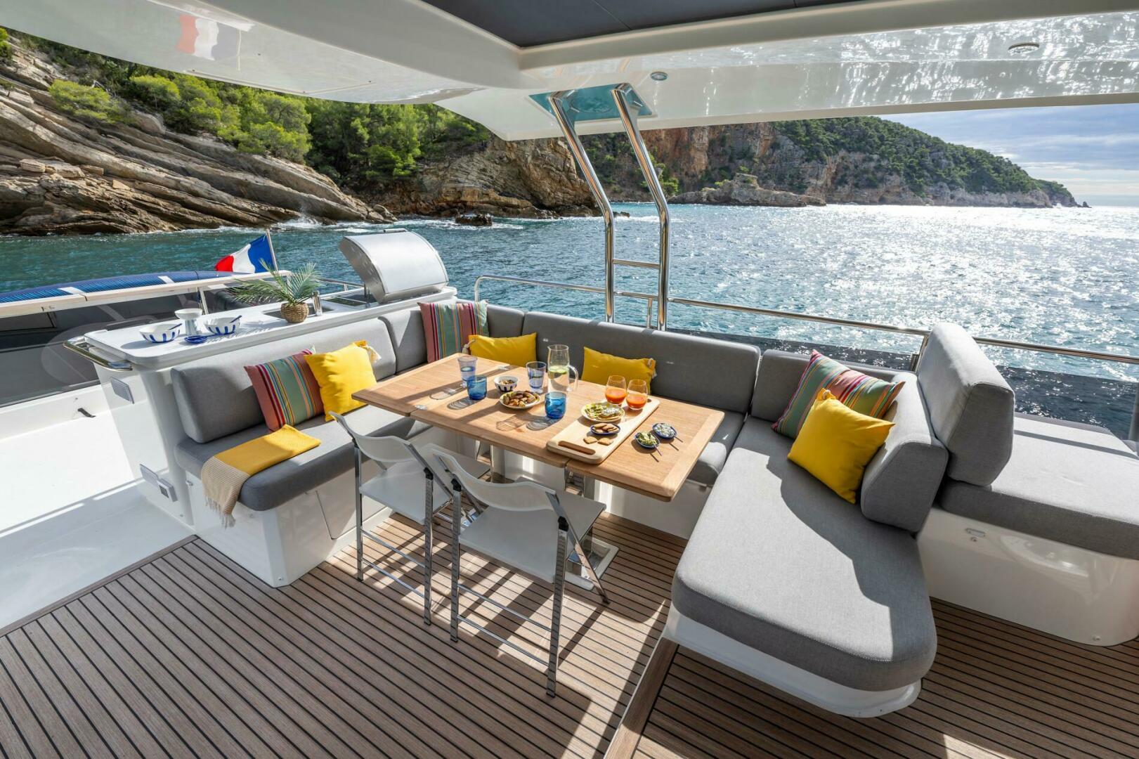 Slide: The Image of BENETEAU Swift Trawler 54 - 4880893