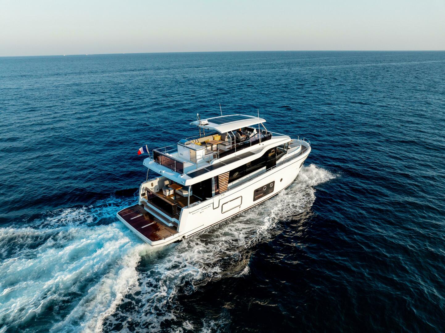Slide: The Image of BENETEAU Swift Trawler 54 - 4880898